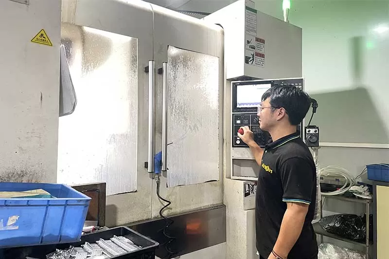 cnc-machining-area.jpg